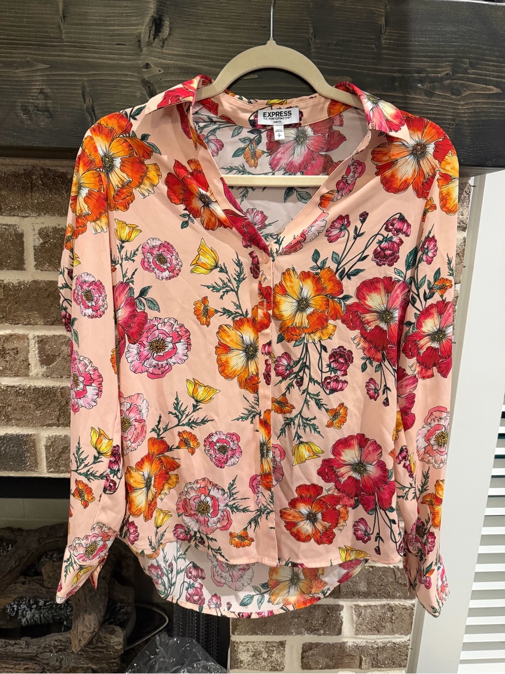 Express Peach Pink Floral Button-Front Blouse